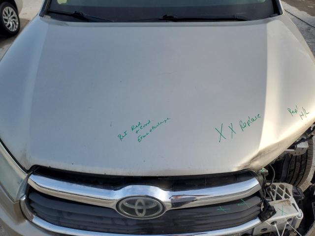 Photo 12 from auction – 2016 TOYOTA HIGHLANDER with VIN 5TDDKRFH3GS294739
