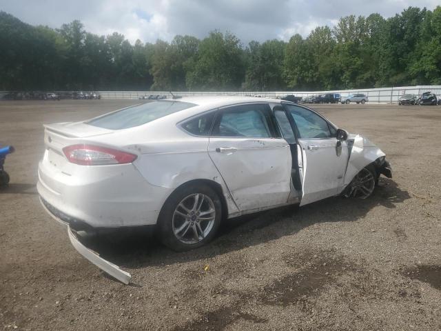 Photo 3 from auction – 2016 FORD FUSION TIT with VIN 3FA6P0SU3GR102608