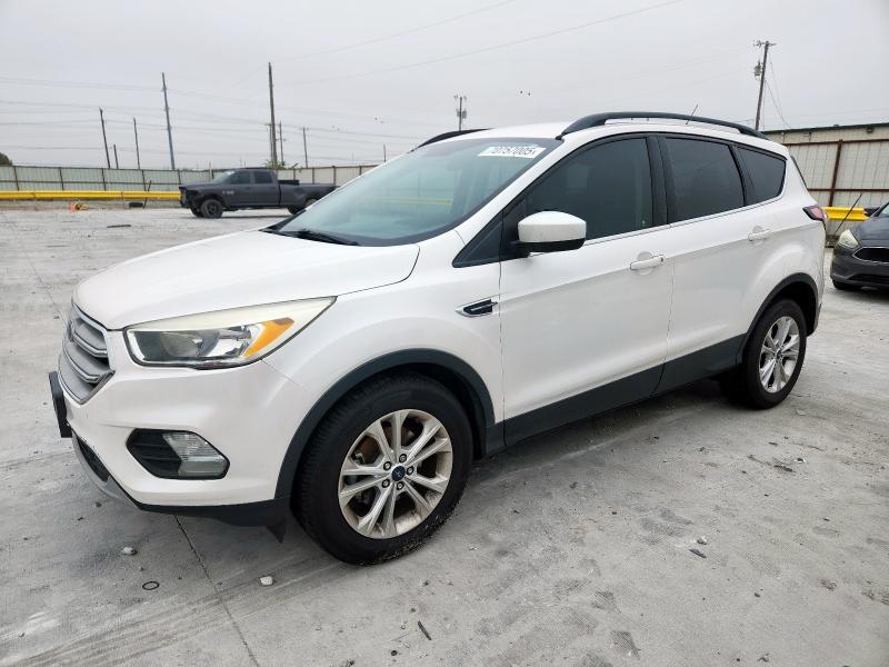 FORD ESCAPE SE 2018 with VIN 1FMCU0GD8JUB41799 - Photo from auction