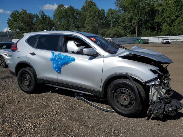 Photo 4 from auction – 2017 NISSAN ROGUE S with VIN KNMAT2MT1HP541119