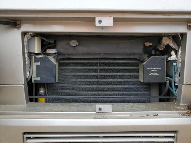 Photo 7 from auction – 1999 HOLIDAY RAMBLER with VIN 4UZ6XFBC3WCA88452