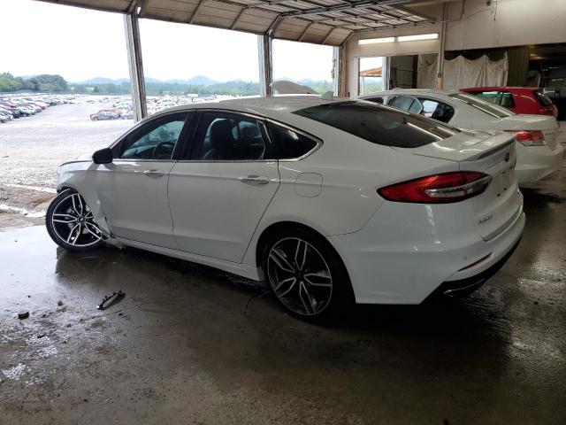 Photo 2 from auction – 2019 FORD FUSION TIT with VIN 3FA6P0D96KR205863