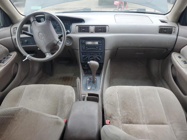 Photo 8 from auction – 2001 TOYOTA CAMRY CE with VIN 4T1BG22K81U056563