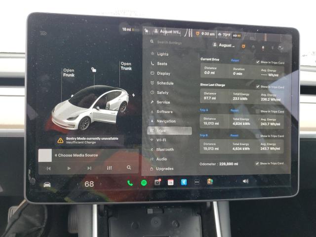 Photo 9 from auction – 2018 TESLA MODEL 3 with VIN 5YJ3E1EA8JF039461