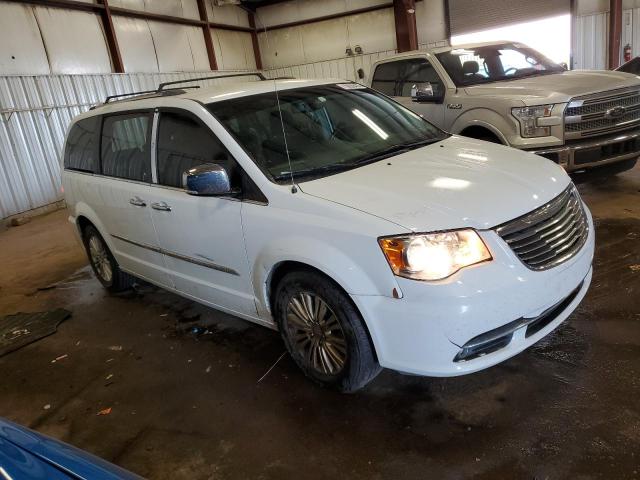 Photo 4 from auction – 2016 CHRYSLER TOWN & COU with VIN 2C4RC1JG1GR121233