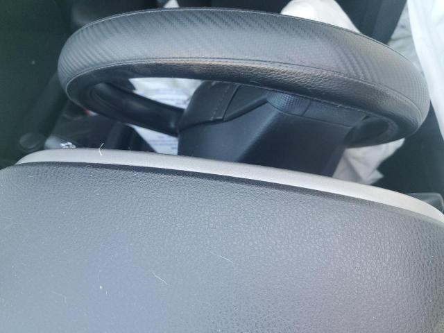Photo 9 from auction – 2018 TOYOTA RAV4 LE with VIN 2T3ZFREV3JW425935