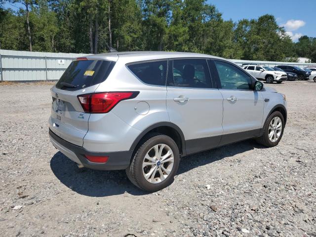 Photo 3 from auction – 2019 FORD ESCAPE SE with VIN 1FMCU9GD2KUA38108