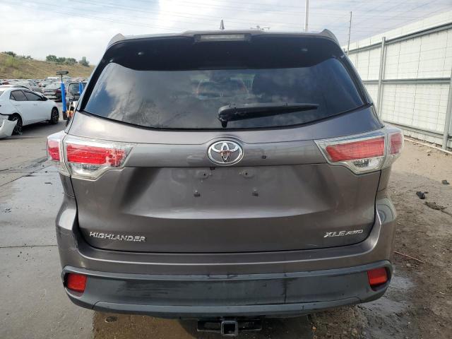 Photo 6 from auction – 2015 TOYOTA HIGHLANDER with VIN 5TDJKRFH6FS164598