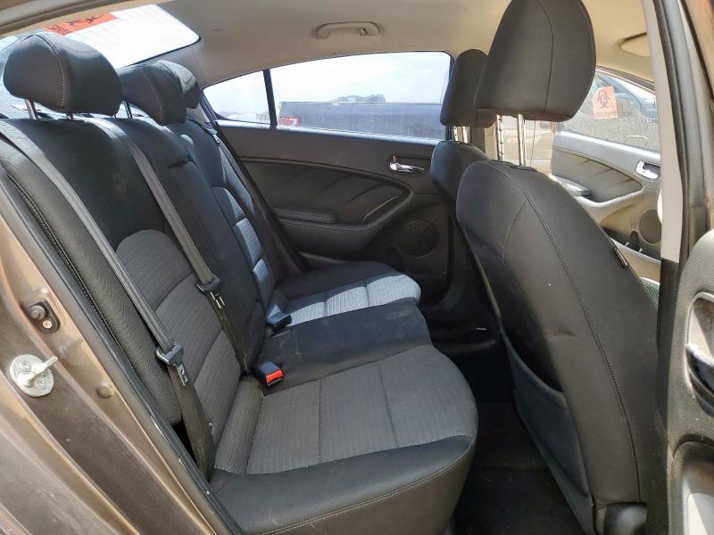 Photo 10 from auction – 2014 KIA FORTE LX with VIN KNAFX4A65E5173987