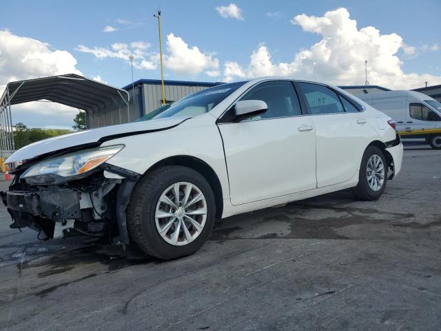 TOYOTA CAMRY LE 2017 with VIN 4T1BF1FK7HU705061 - Photo from auction