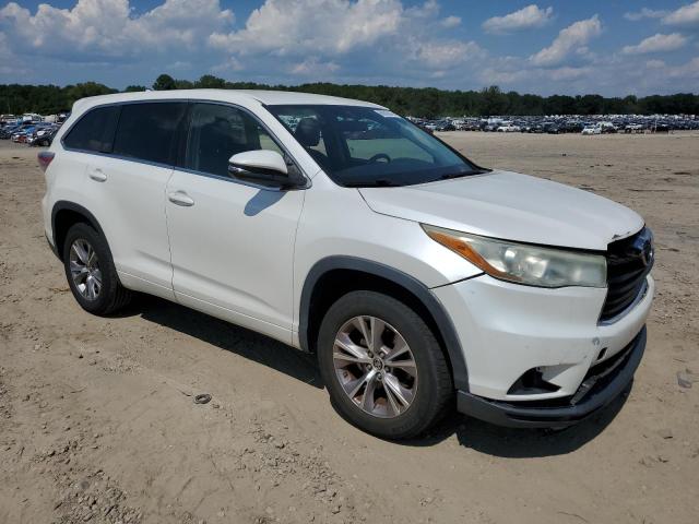 Photo 4 from auction – 2016 TOYOTA HIGHLANDER with VIN 5TDZKRFH2GS143493