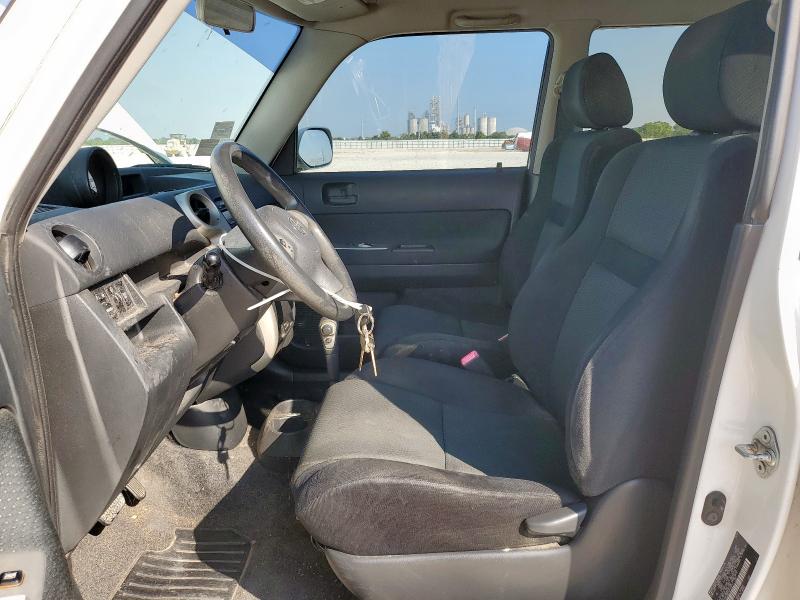 Photo 7 from auction – 2006 SCION XB with VIN JTLKT324064116919