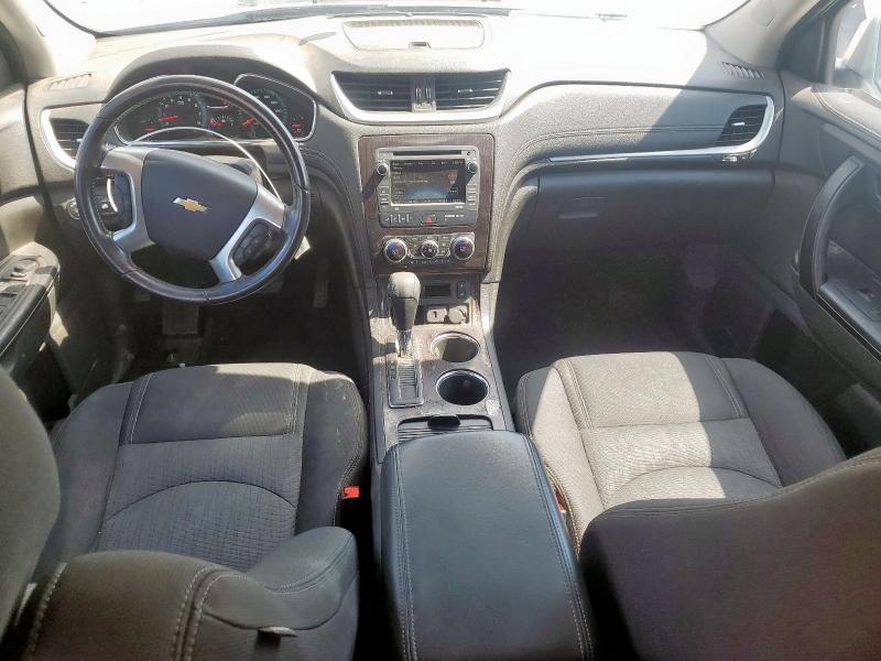 Photo 8 from auction – 2017 CHEVROLET TRAVERSE L with VIN 1GNKRGKD6HJ158394