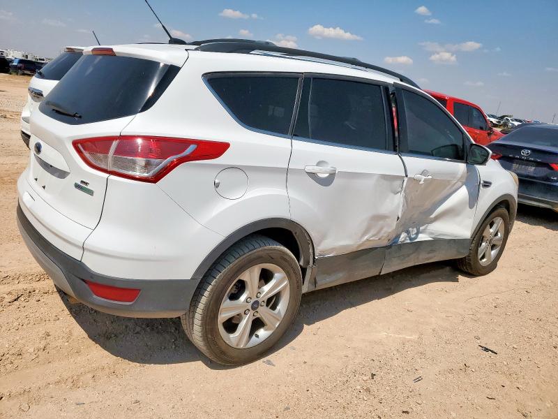 Photo 3 from auction – 2016 FORD ESCAPE SE with VIN 1FMCU0GX7GUA11001