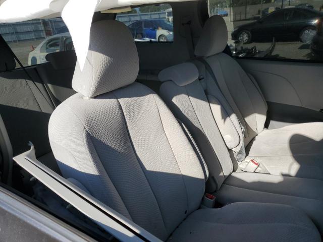 Photo 11 from auction – 2014 TOYOTA SIENNA LE with VIN 5TDKK3DCXES458979