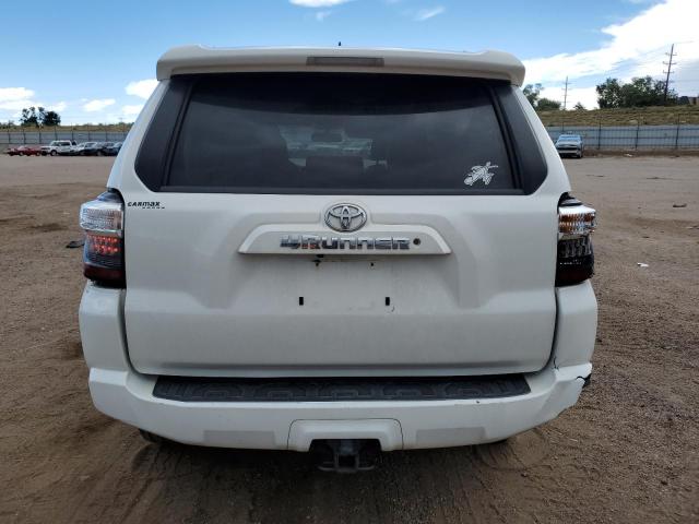 Photo 6 from auction – 2018 TOYOTA 4RUNNER SR with VIN JTEBU5JR9J5557366