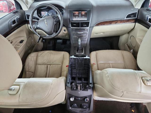 Zdjęcie 8 z aukcji – 2013 LINCOLN MKT z VIN 2LMHJ5FK4DBL50080