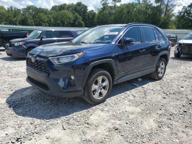 TOYOTA RAV4 XLE 2019 with VIN JTMW1RFVXKD510639 - Photo from auction