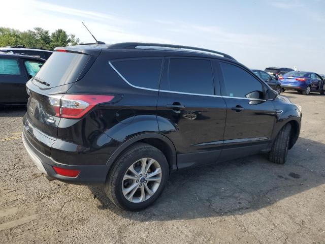 Photo 3 from auction – 2017 FORD ESCAPE SE with VIN 1FMCU9GD9HUC41215