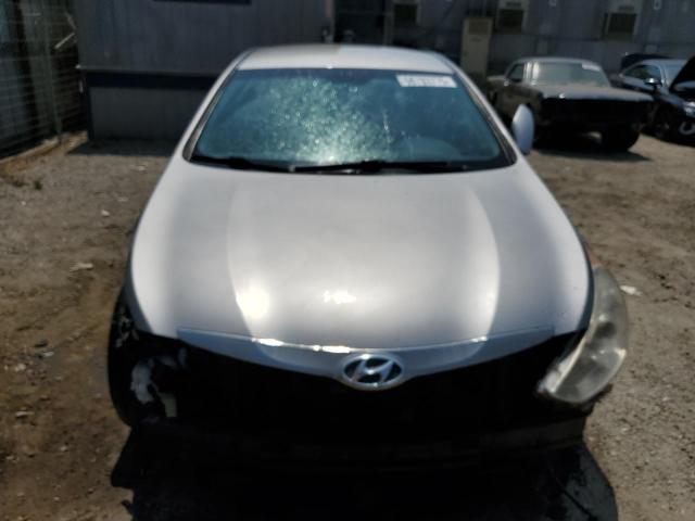 Photo 5 from auction – 2012 HYUNDAI SONATA HYBRID with VIN KMHEC4A41CA029135
