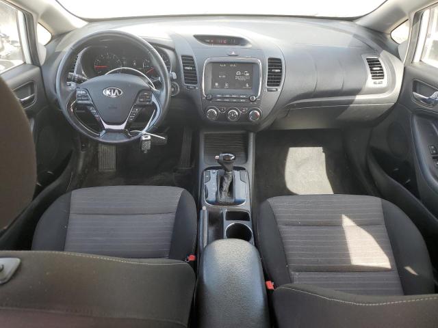 Zdjęcie 8 z aukcji – 2017 KIA FORTE LX z VIN 3KPFL4A73HE019262