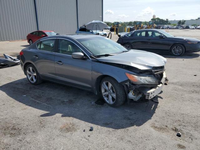 Photo 4 from auction – 2013 ACURA ILX 20 PRE with VIN 19VDE1F55DE022061