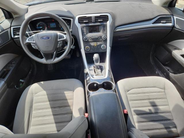Zdjęcie 8 z aukcji – 2016 FORD FUSION S z VIN 3FA6P0G71GR339682