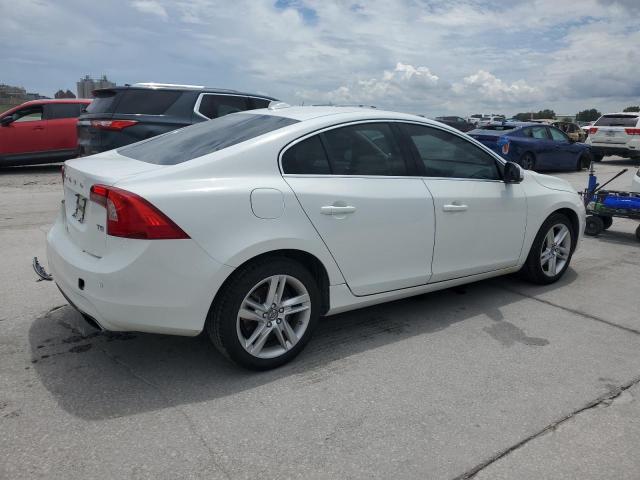 Photo 3 from auction – 2015 VOLVO S60 PREMIE with VIN YV140MFB8F1301470