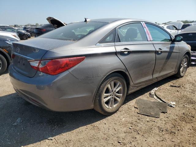 Photo 3 from auction – 2012 HYUNDAI SONATA GLS with VIN 5NPEB4AC9CH358642
