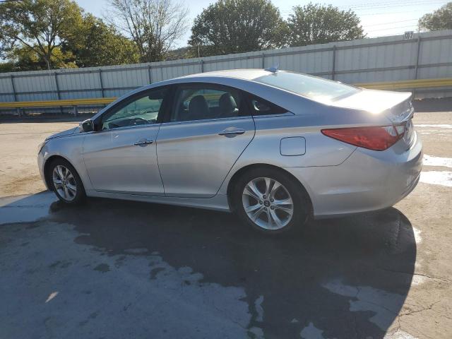 Photo 2 from auction – 2011 HYUNDAI SONATA SE with VIN 5NPEC4ACXBH001692