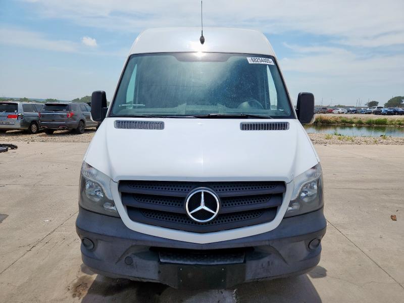 Photo 5 from auction – 2016 MERCEDES-BENZ SPRINTER 2 with VIN WD3PE7DD9GP217581