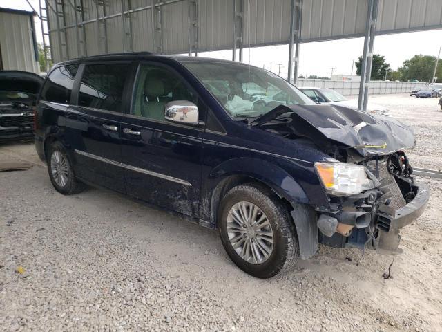 Photo 4 from auction – 2016 CHRYSLER TOWN & COU with VIN 2C4RC1CG2GR104602