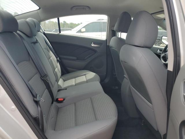 Photo 10 from auction – 2017 KIA FORTE LX with VIN 3KPFL4A71HE075099