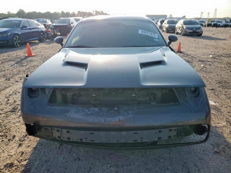 Photo 5 from auction – 2017 DODGE CHALLENGER with VIN 2C3CDZBTXHH519131