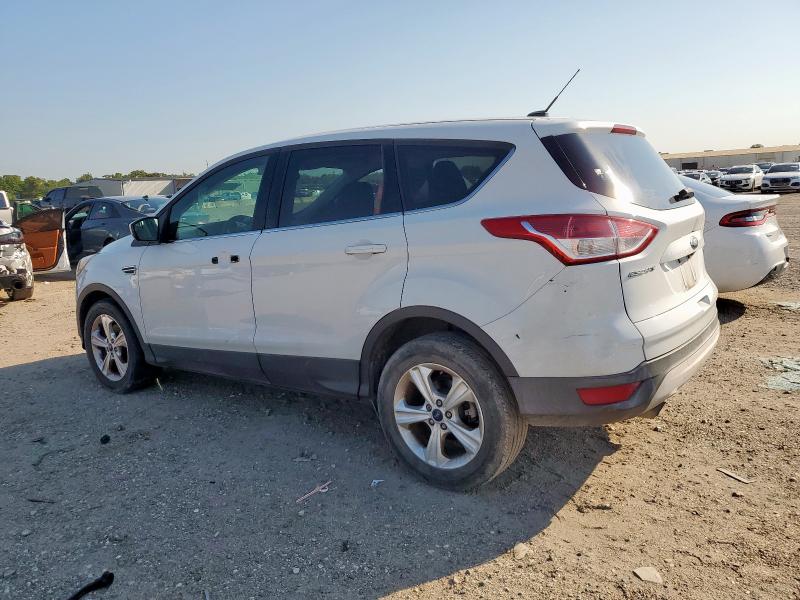 Photo 2 from auction – 2016 FORD ESCAPE SE with VIN 1FMCU0GX7GUA97376