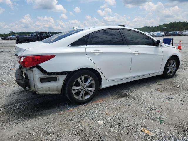 Photo 3 from auction – 2011 HYUNDAI SONATA GLS with VIN 5NPEB4AC3BH045570