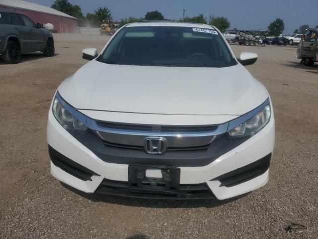 Фото 5 с аукциона – 2016 HONDA CIVIC EX с VIN 2HGFC2F79GH010440