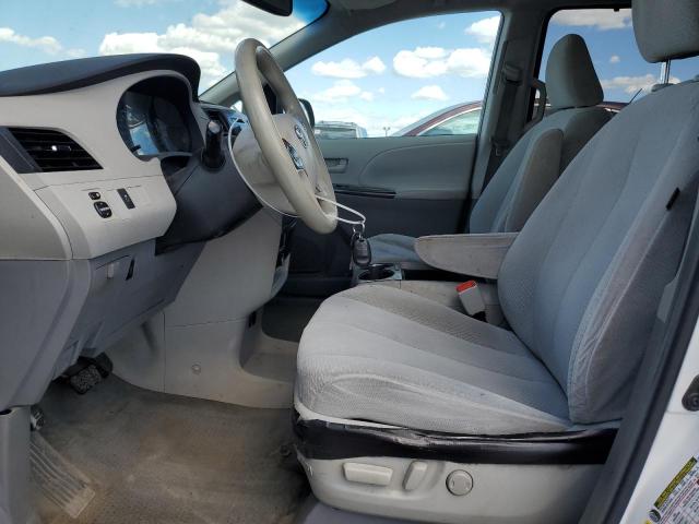 Photo 7 from auction – 2011 TOYOTA SIENNA LE with VIN 5TDKK3DC2BS115644