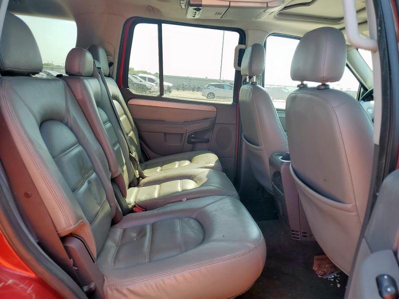 Photo 11 from auction – 2005 FORD EXPLORER X with VIN 1FMZU73K45UB66602