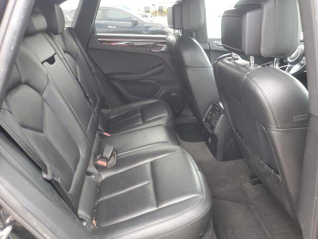 Photo 11 from auction – 2018 PORSCHE MACAN with VIN WP1AA2A52JLB06018