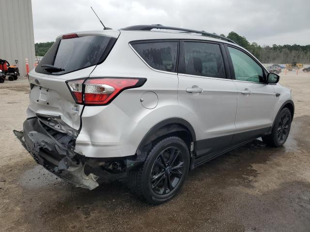 Photo 3 from auction – 2018 FORD ESCAPE SE with VIN 1FMCU9GD2JUD53618