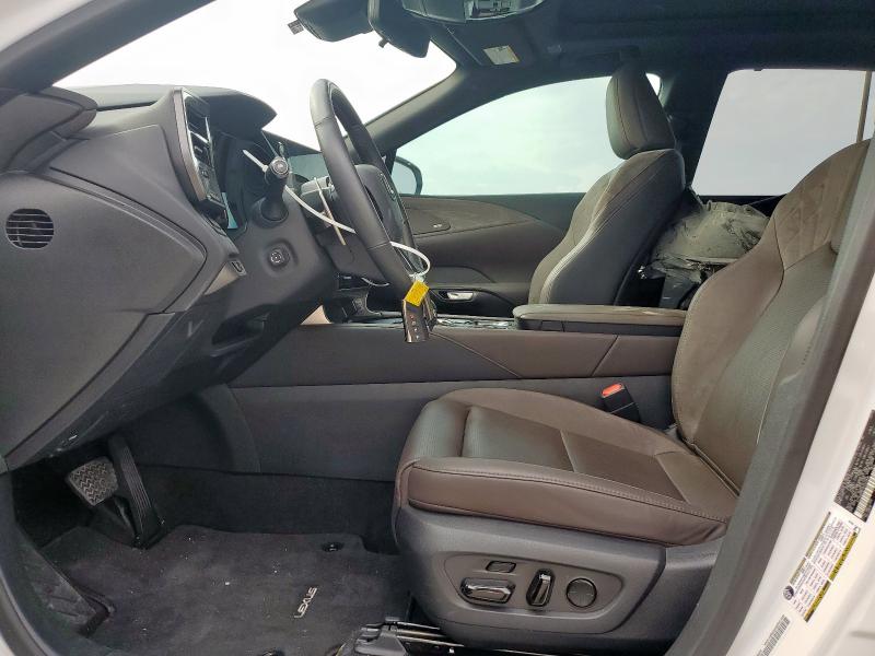 Photo 7 from auction – 2024 LEXUS RX 350 BAS with VIN 2T2BAMBA5RC034890