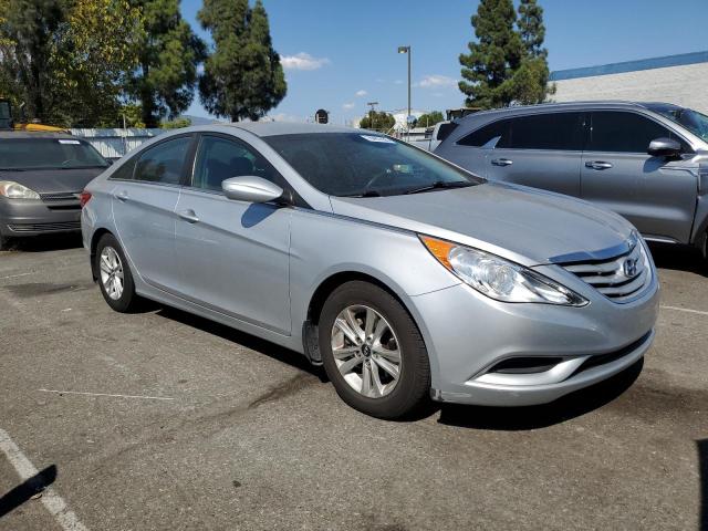 Photo 4 from auction – 2012 HYUNDAI SONATA GLS with VIN 5NPEB4AC7CH396600