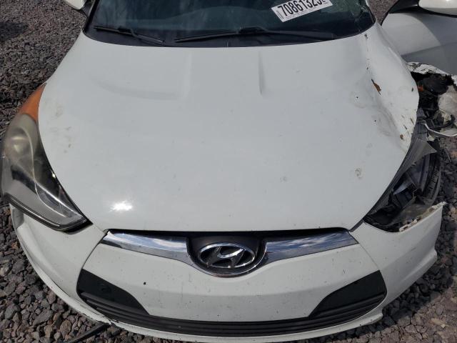 Photo 11 from auction – 2016 HYUNDAI VELOSTER with VIN KMHTC6AD4GU261428