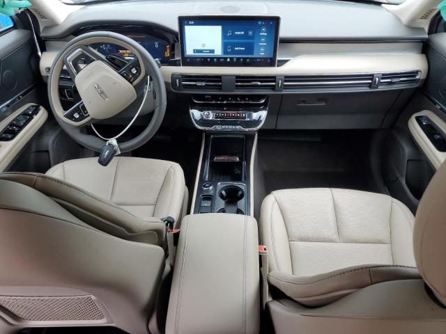 Photo 8 from auction – 2024 LINCOLN CORSAIR with VIN 5LMCJ1DA9RUL04039