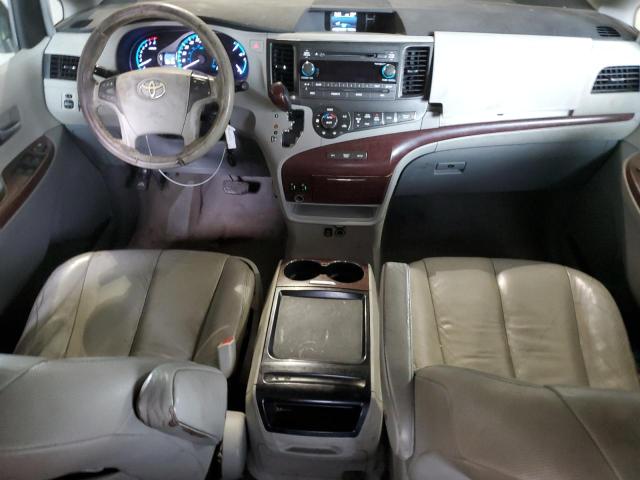 Photo 8 from auction – 2011 TOYOTA SIENNA XLE with VIN 5TDYK3DC1BS045791