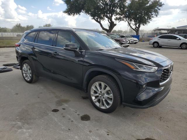 Photo 4 from auction – 2021 TOYOTA HIGHLANDER with VIN 5TDYZRAH8MS047524