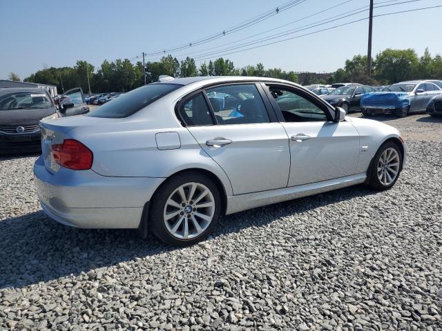 Photo 3 from auction – 2011 BMW 3 SERIES with VIN WBAPK5C57BF127127