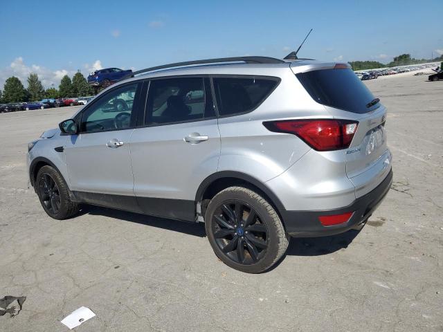 Photo 2 from auction – 2019 FORD ESCAPE with VIN 1FMCU0GD5KUA59031