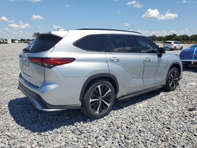Photo 3 from auction – 2021 TOYOTA HIGHLANDER with VIN 5TDLZRAH3MS046713